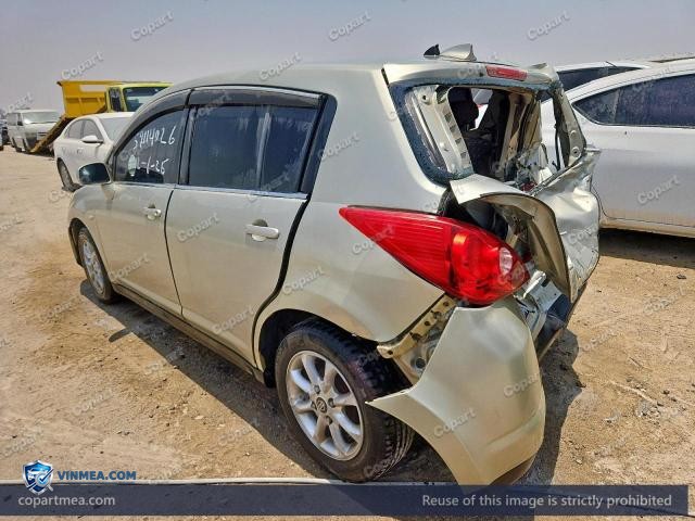 Auction photo