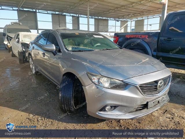 Auction photo