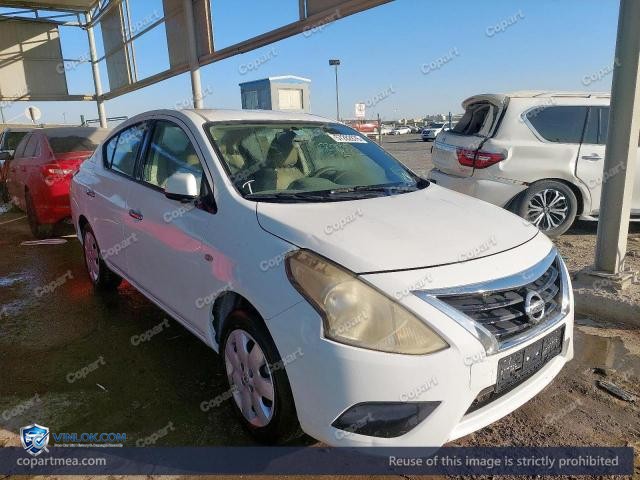 Auction photo
