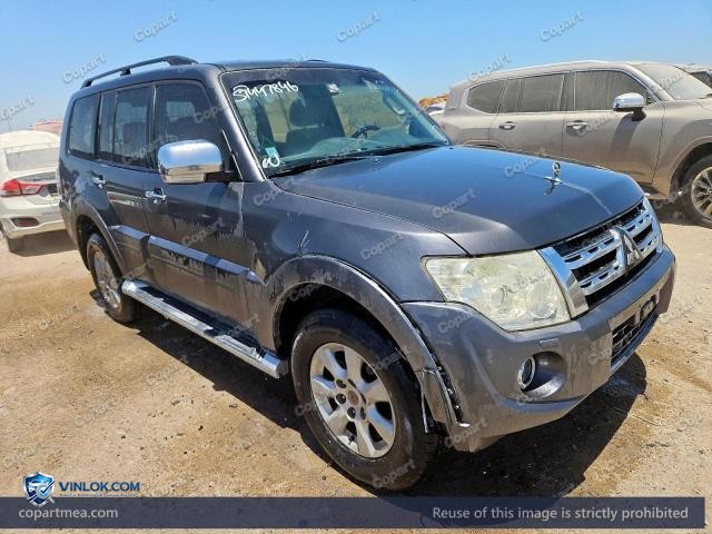 Auction photo