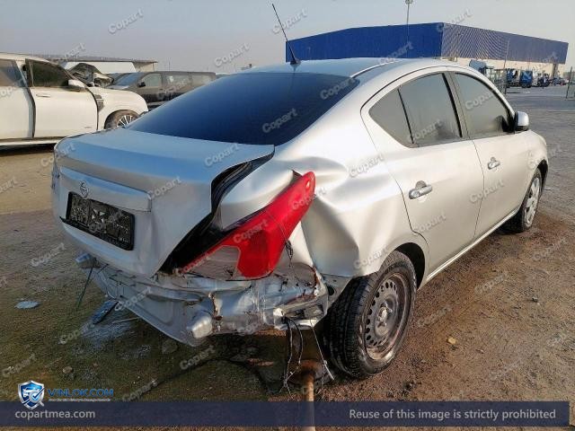 Auction photo