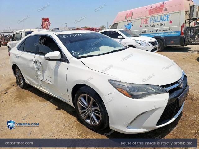 2016 TOYOTA CAMRY — Lot 58174146 auction photo