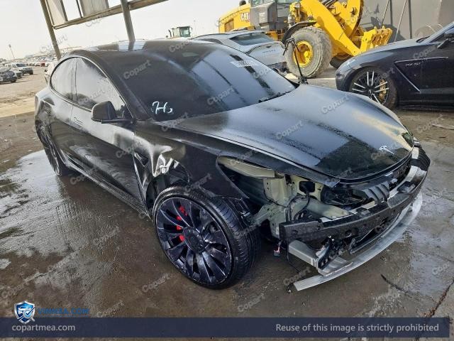 Auction photo