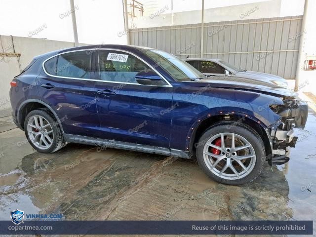 2018 ALFA ROMEO — Lot 58867016 auction photo