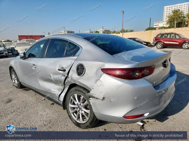 Auction photo