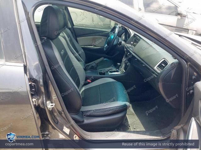 Auction photo