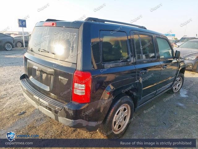 Auction photo