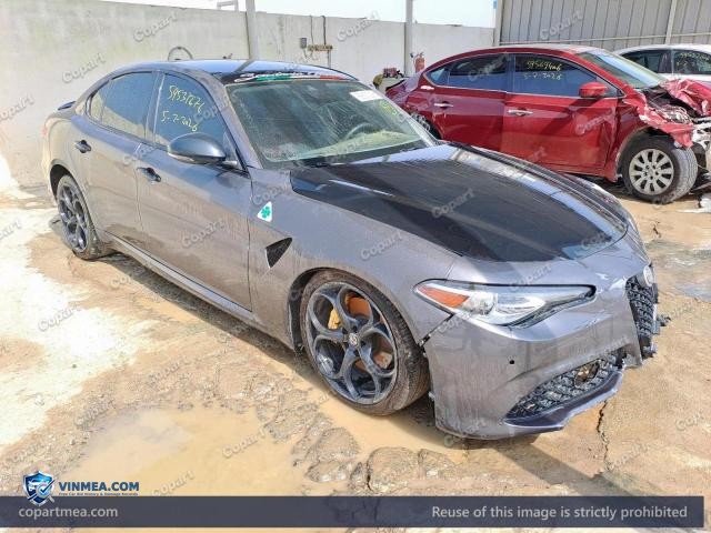 2018 ALFA ROMEO — Lot 59531276 auction photo