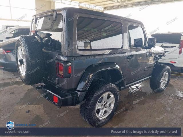 Auction photo