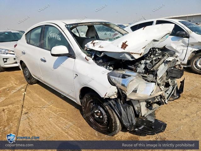 Auction photo
