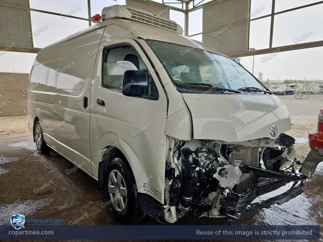 Auction photo