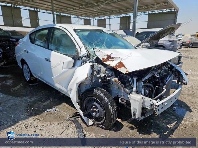 Auction photo