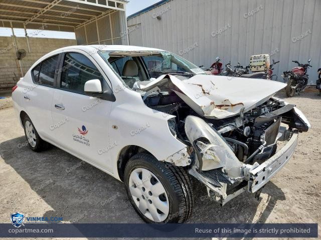 Auction photo