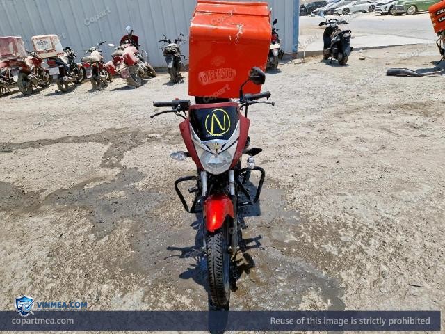Auction photo