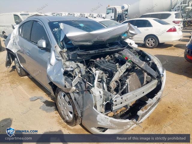 Auction photo