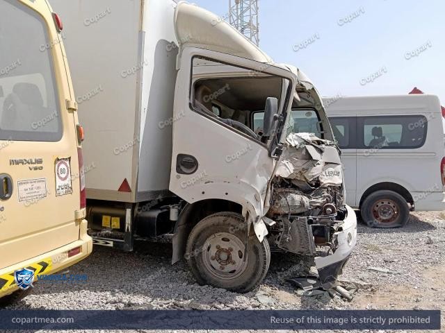 Auction photo