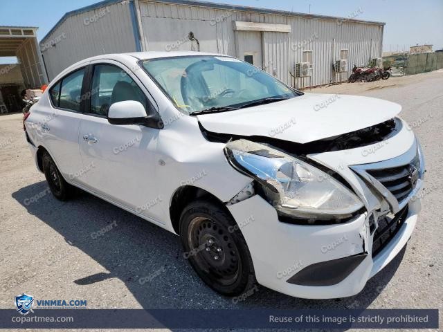 Auction photo