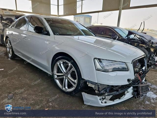 2013 AUDI S8 — Lot 60534376 auction photo