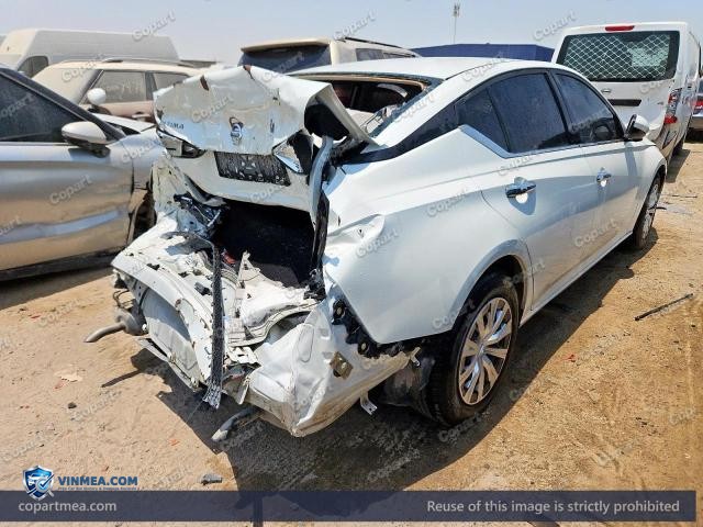 Auction photo