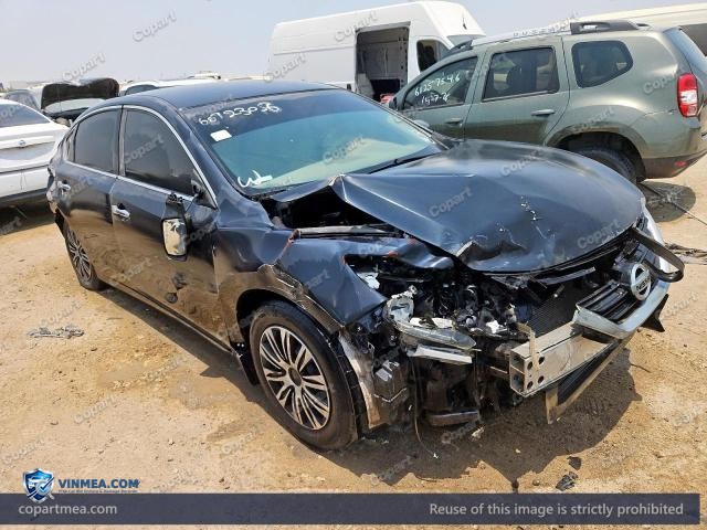 Auction photo