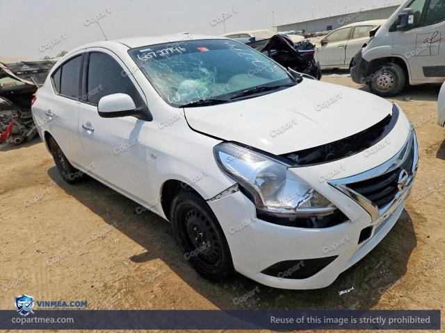 Auction photo