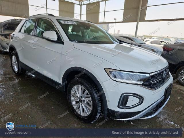 2024 VOLKSWAGEN T-ROC — Lot 60901526 auction photo