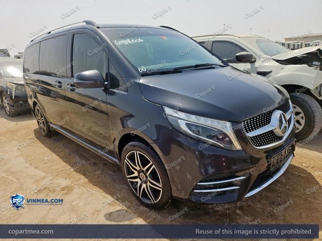 2020 MERCEDES BENZ — Lot 61106006 auction photo