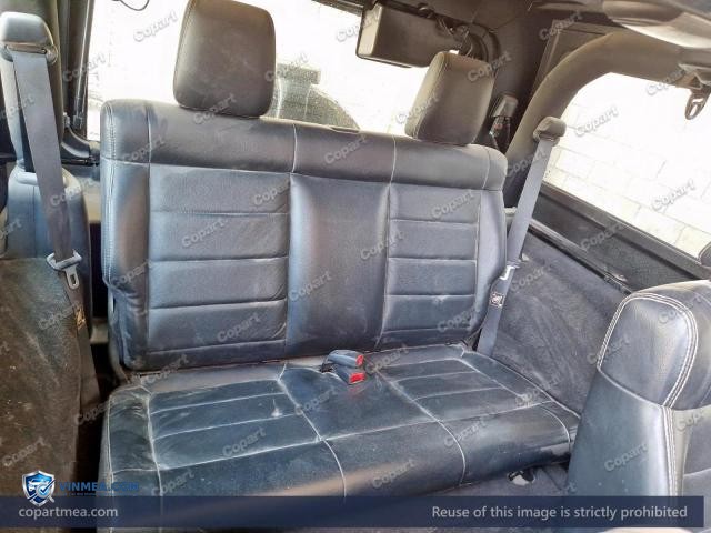 Auction photo