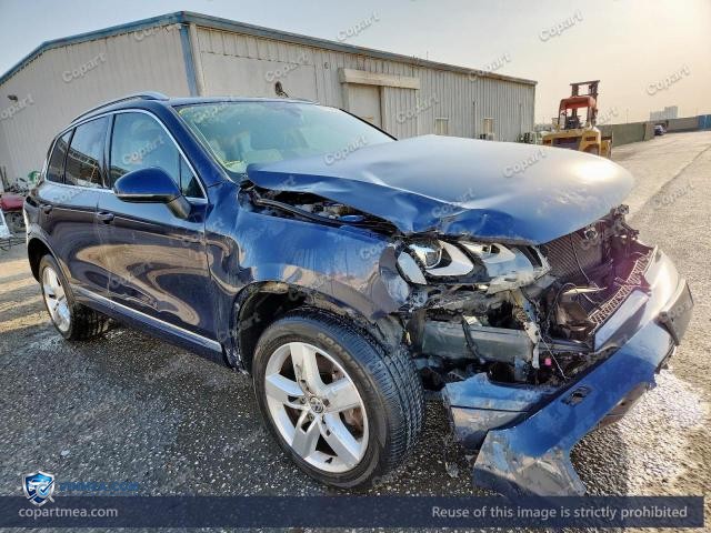 2015 VOLKSWAGEN TOUAREG — Lot 61275046 auction photo