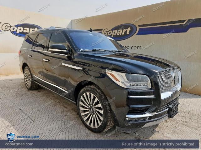 2018 LINCOLN NAVIGATOR — Lot 61280246 auction photo