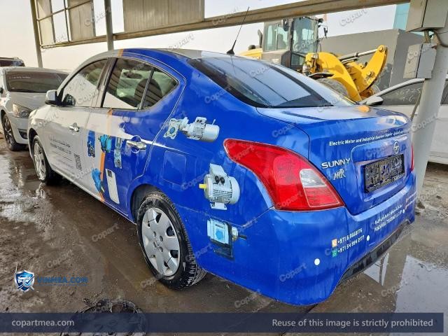 Auction photo