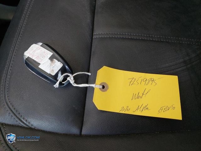 Auction photo