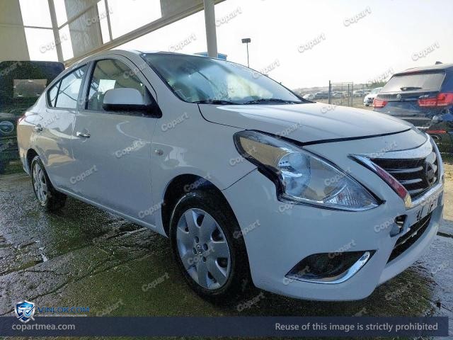 Auction photo