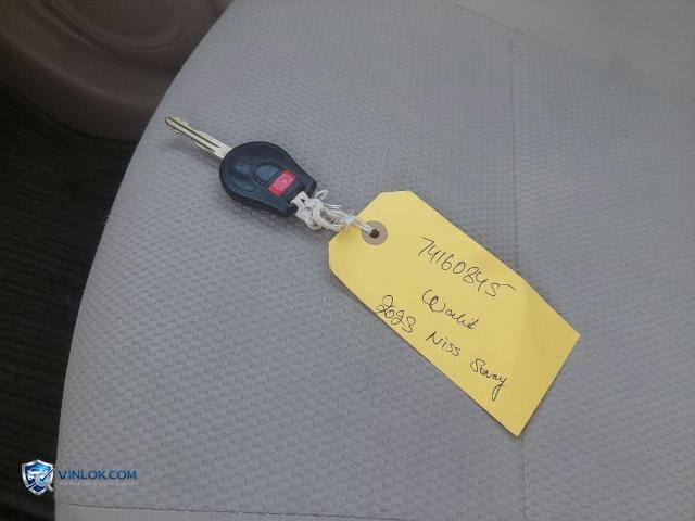 Auction photo