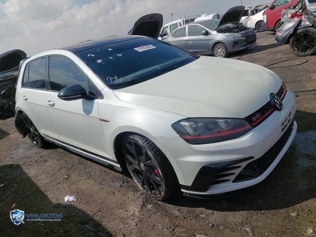 Auction photo