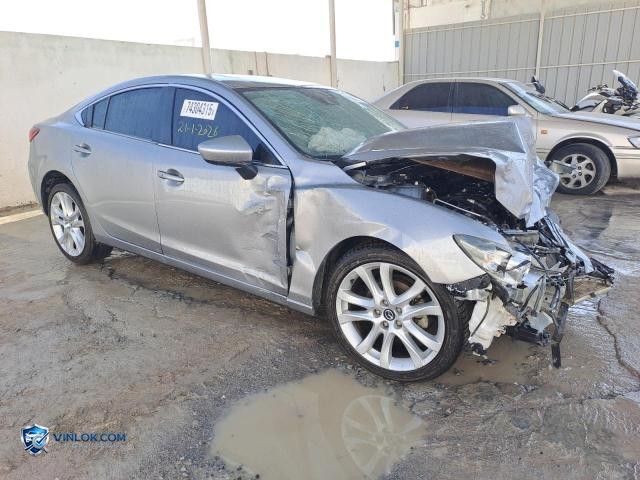 Auction photo