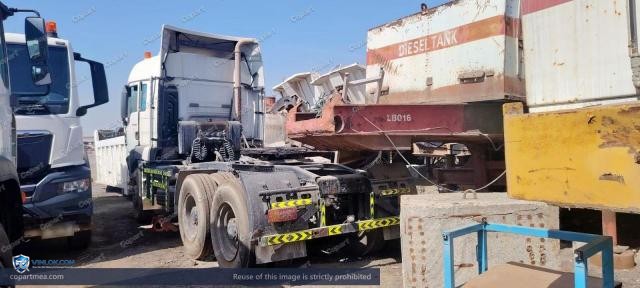 Auction photo