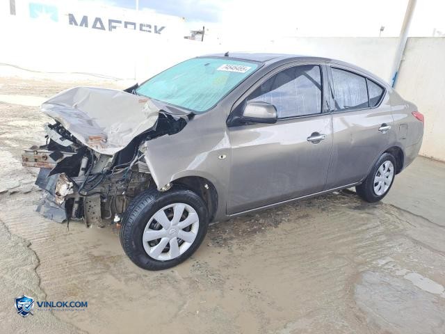 Auction photo