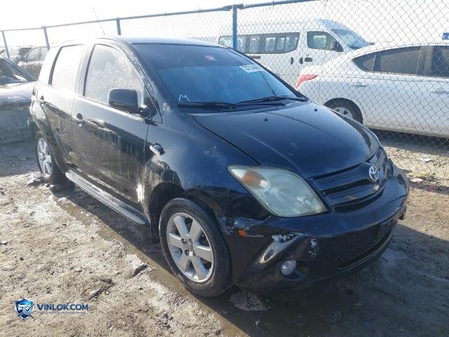 2004 TOYOTA XA — Lot 74714445 auction photo