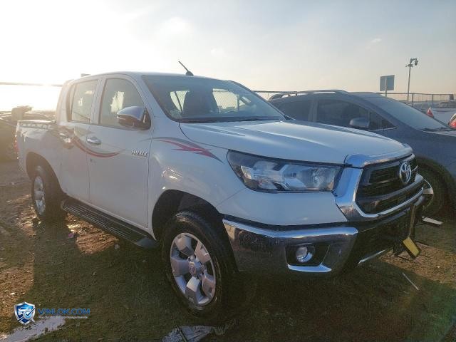 Auction photo