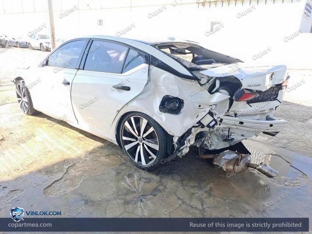 Auction photo