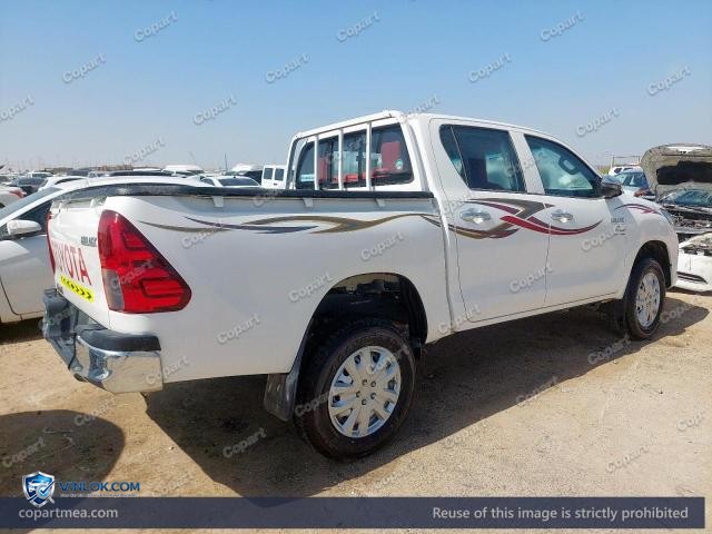 Auction photo