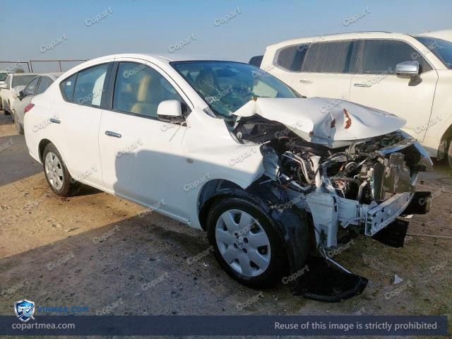 Auction photo