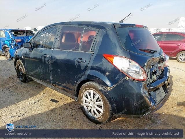 Auction photo