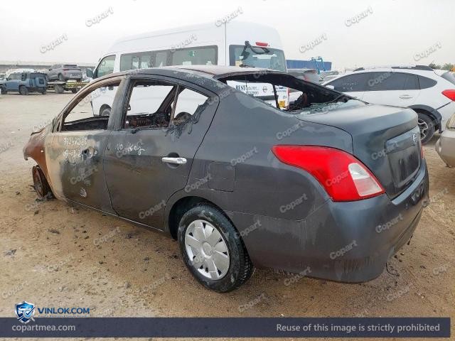 Auction photo
