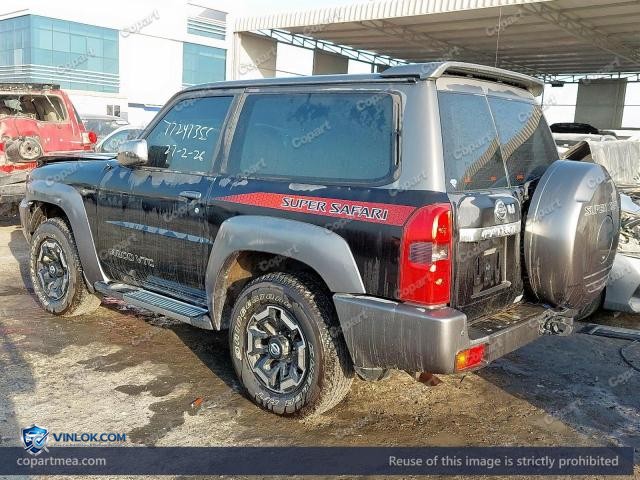 Auction photo
