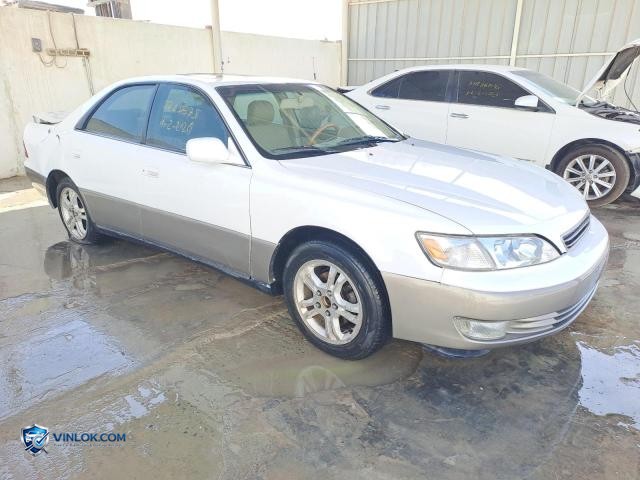 2000 LEXUS ES 300 — Lot 77250875 auction photo