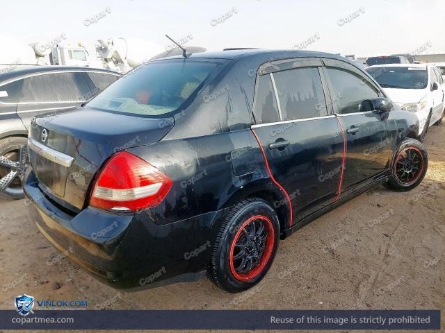 Auction photo