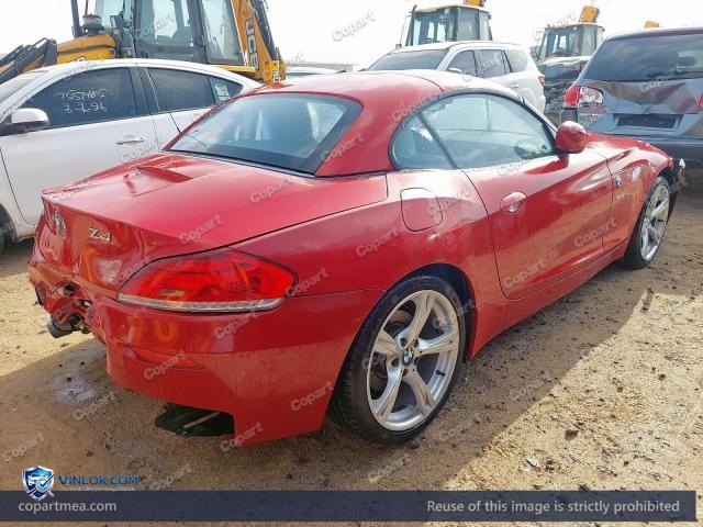 Auction photo