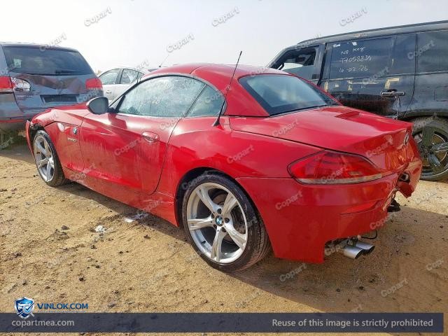 Auction photo